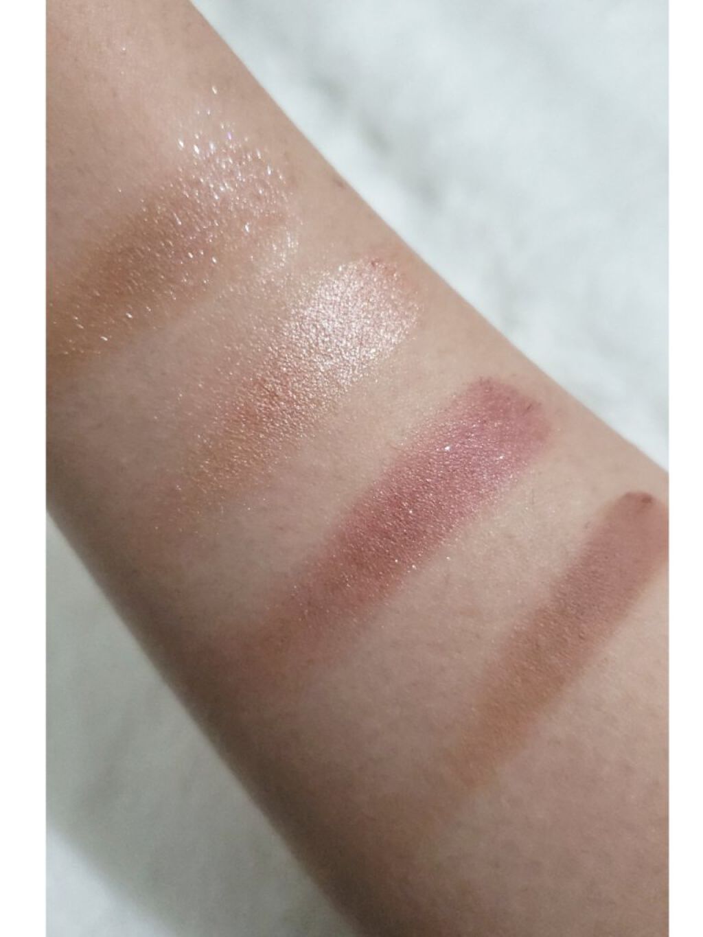 シングルアイシャドウ/aZTK/単色アイシャドウを使ったクチコミ(3枚目)