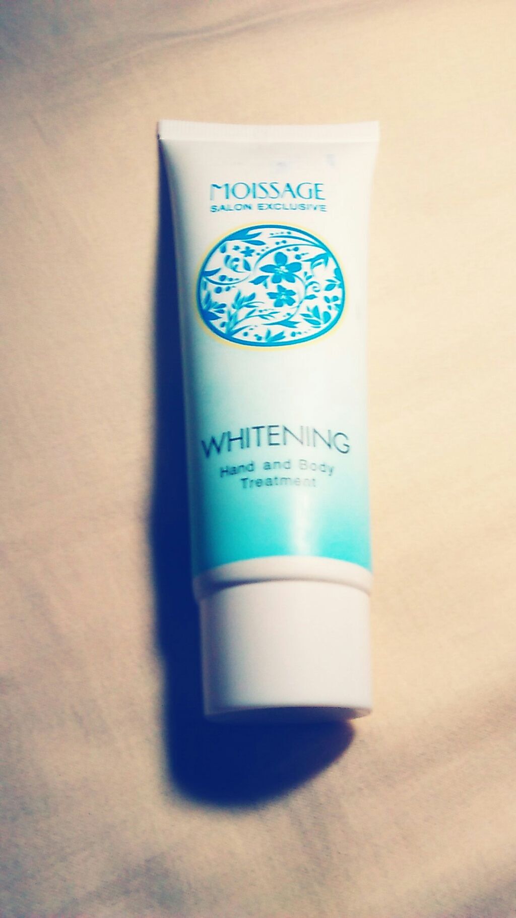 美白ハンドアンドボディトリートメント/モイサージュ/ハンドクリームを使ったクチコミ（1枚目）