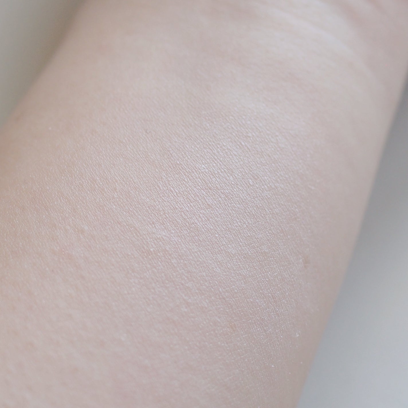 シルキーロングステイ パウダー/ESPRIQUE/ルースパウダーを使ったクチコミ(4枚目)