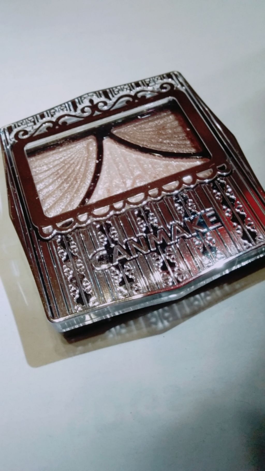 ジューシーピュアアイズ/キャンメイク/アイシャドウパレットを使ったクチコミ(2枚目)