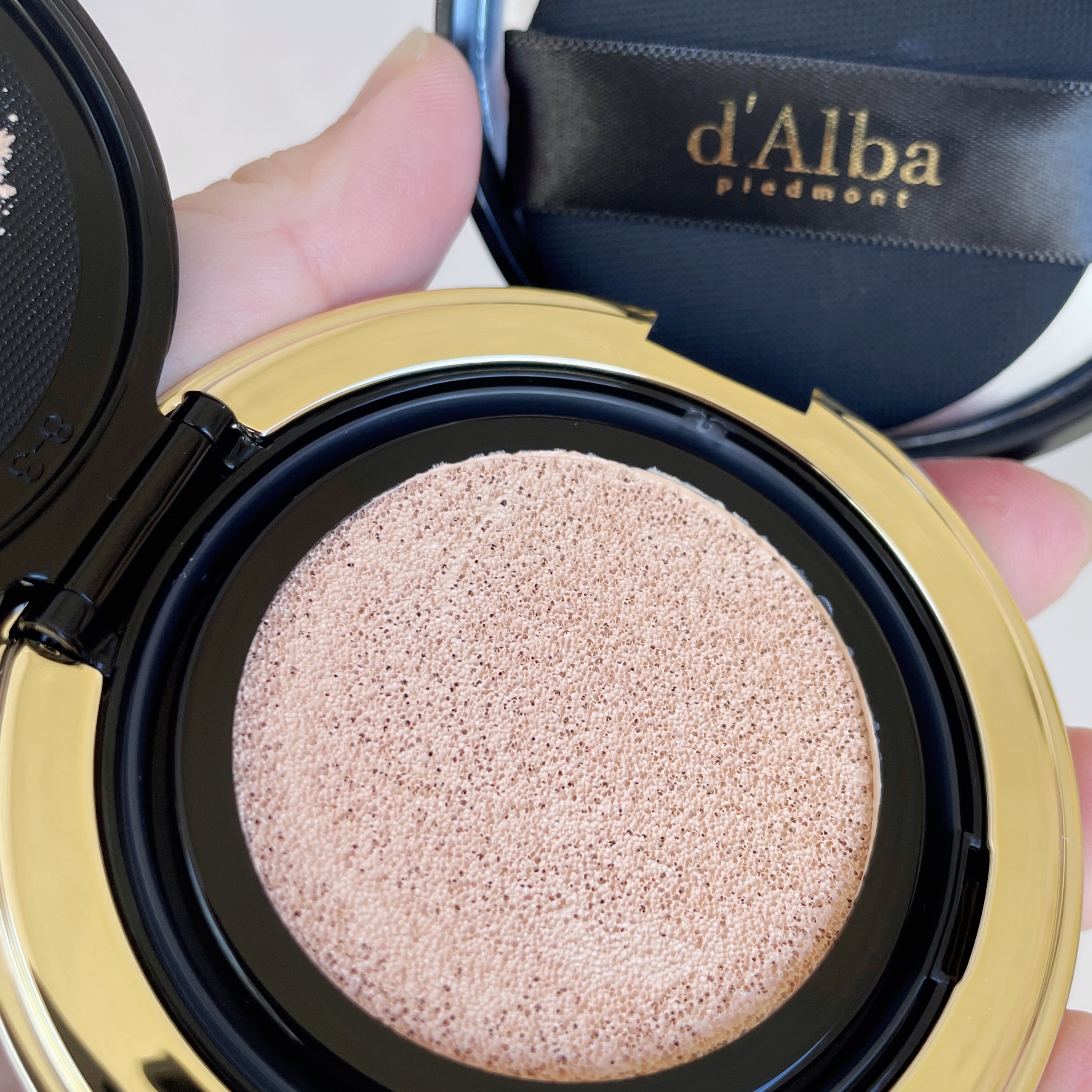 グロウフィットセラムカバークッション/ダルバ/クッションファンデーションを使ったクチコミ（3枚目）