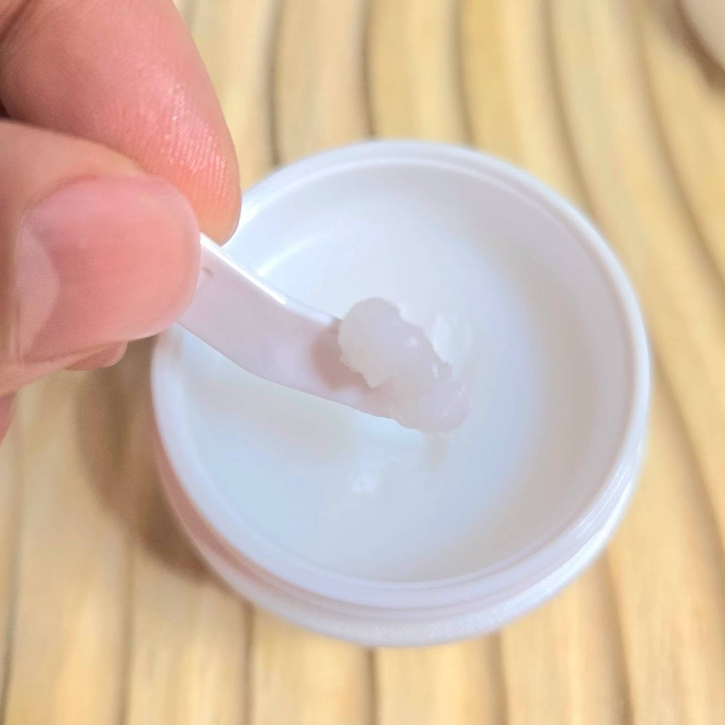 センシティブ シールドバリア オイルクリーム/iniks/フェイスクリームを使ったクチコミ(4枚目)