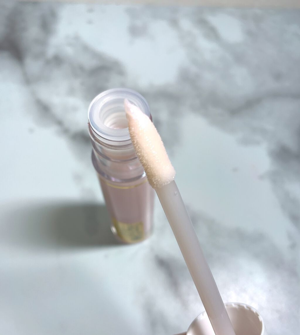 ～トゥー フェイスド ハングオーバー～ ピロー バーム リップ トリートメント/Too Faced/リップ美容液を使ったクチコミ（3枚目）