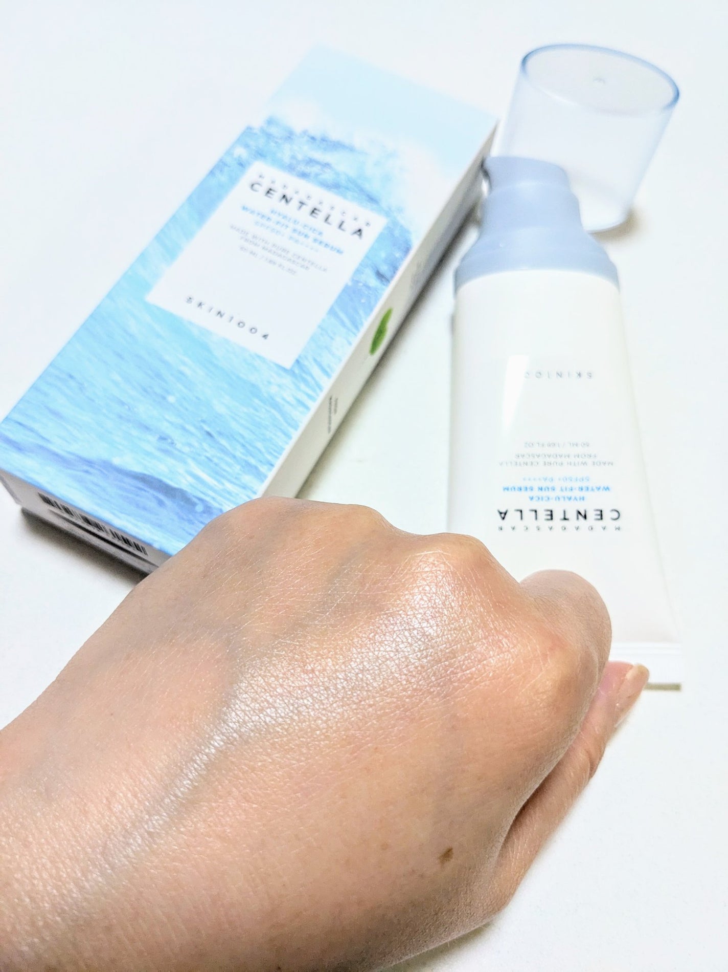 ヒアルーシカ ウォーターフィット サンセラム/SKIN1004/日焼け止めローションを使ったクチコミ(2枚目)