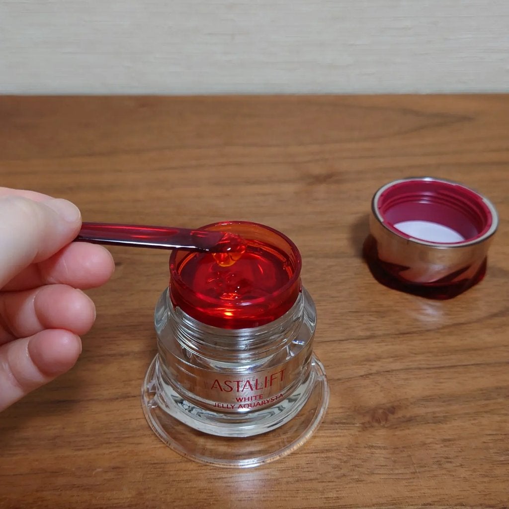アスタリフト ホワイト ジェリー アクアリスタ/アスタリフト/美容液を使ったクチコミ(2枚目)