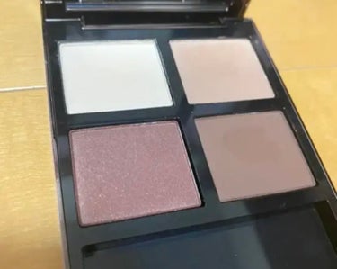 アイ カラー クォード 03 ココア ミラージュ/TOM FORD BEAUTY/アイシャドウパレットを使ったクチコミ（2枚目）