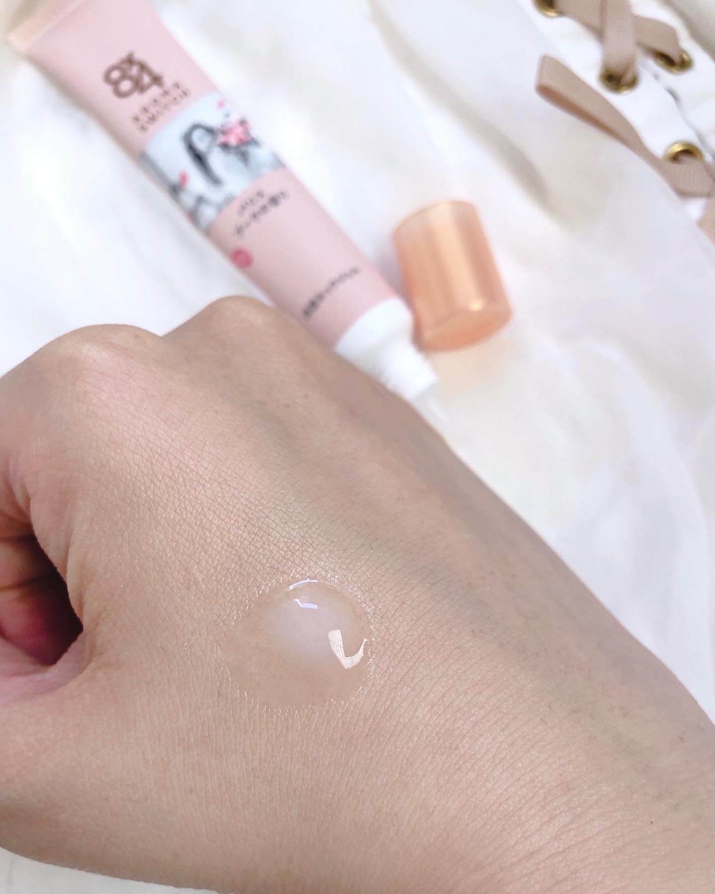 8x4 アロマスイッチ 涼感ネックジェル パリスブーケの香り/８ｘ４/デオドラント・制汗剤を使ったクチコミ（3枚目）