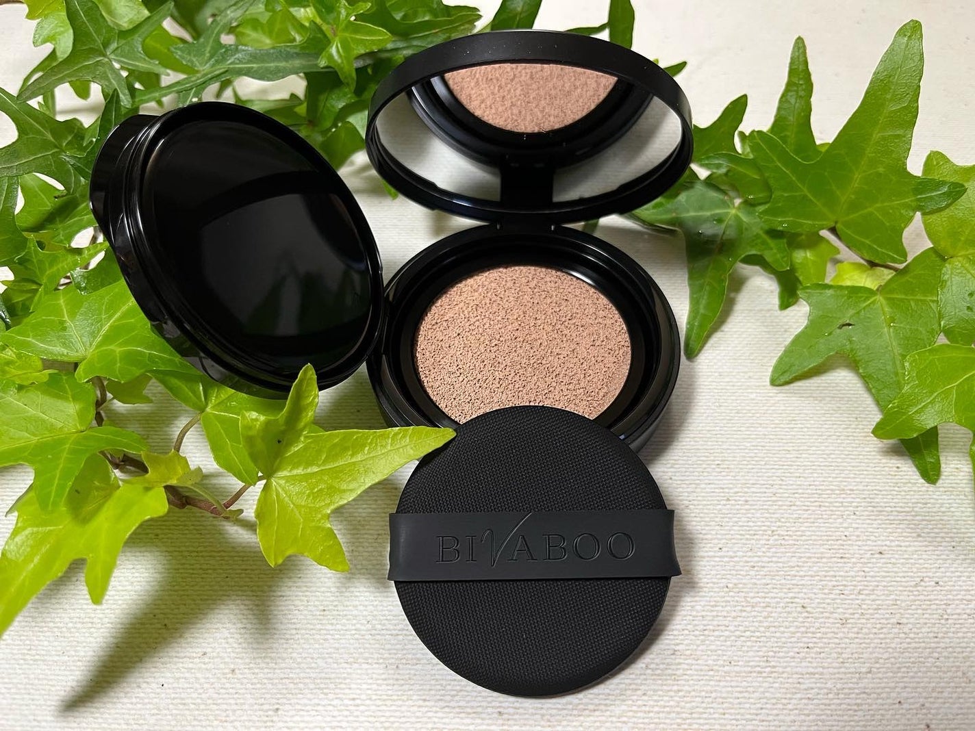 ベルベットジュエルクッション/BIVABOO/クッションファンデーションを使ったクチコミ(4枚目)