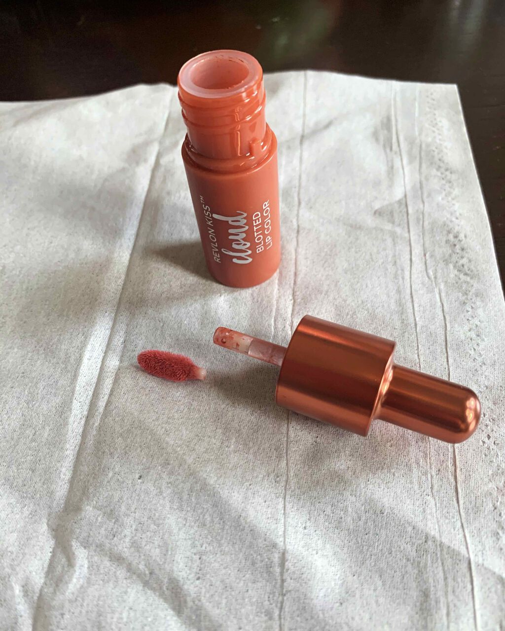 キス クラウド ブロッテッド リップ カラー/REVLON/口紅を使ったクチコミ(1枚目)