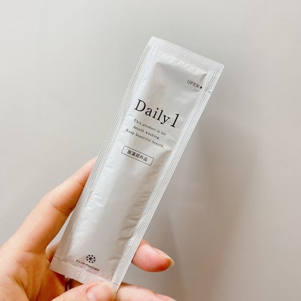 フロムココロ Daily1のクチコミ「Daily 1
1箱30本入りで個包装になっています💡
口に含んでうがいするだけで汚れが取.....」(2枚目)