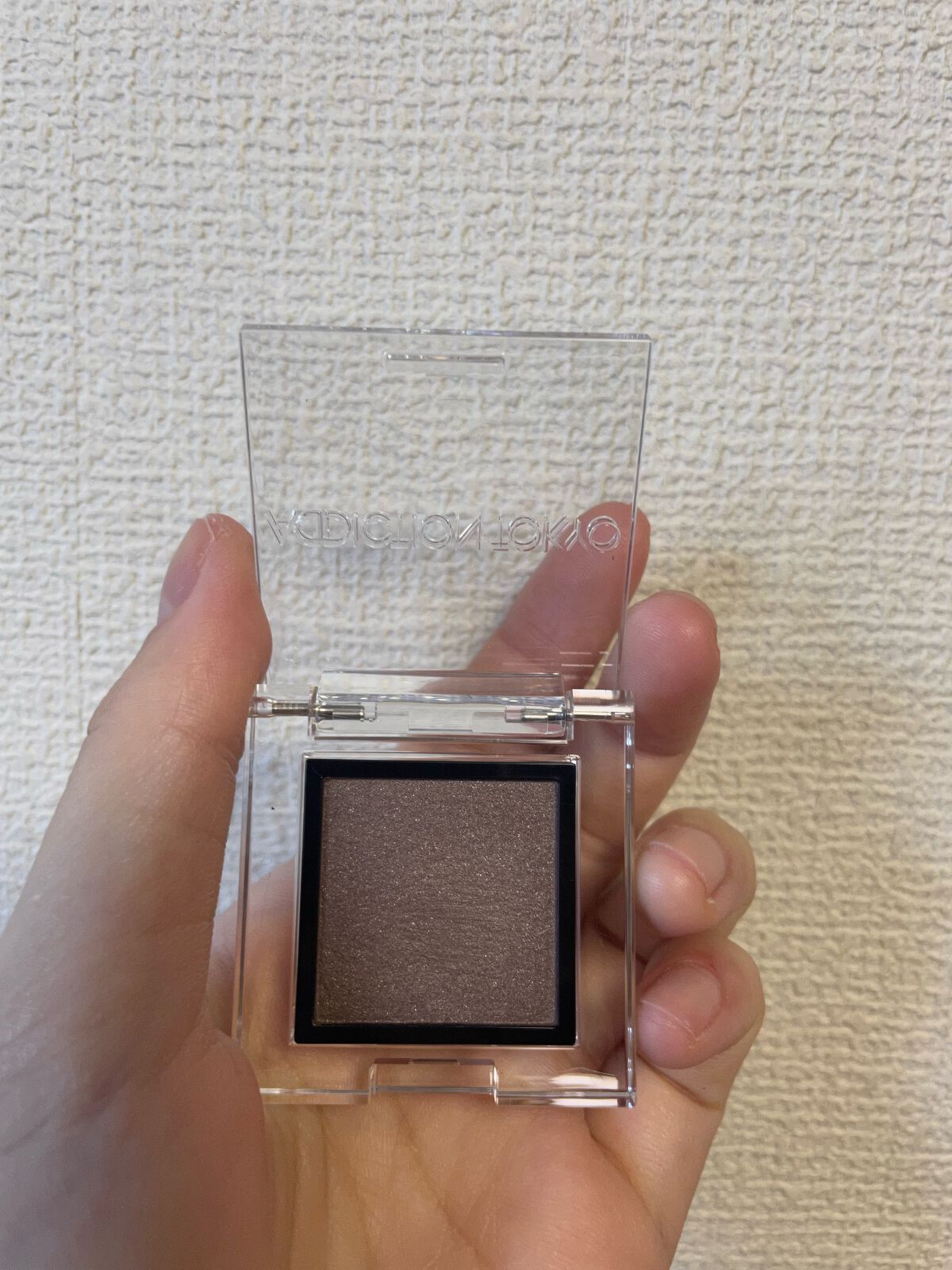 アディクション ザ アイシャドウ パール 025P Retro Crush/ADDICTION/単色アイシャドウを使ったクチコミ（2枚目）