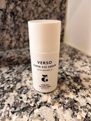 #使い切り
VERSOのSUPER EYE SERUM WITH RETINOL 8
lookfantasticより購入

レチノール配合のアイセラム
刺激弱めでつけ心地が良い
コスパが良すぎ
ちょっと