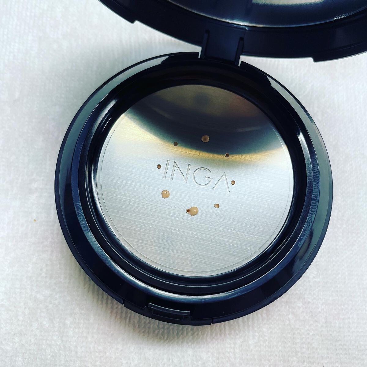 タトゥークッションファンデーション N19 ライトバニラ/INGA/クッションファンデーションを使ったクチコミ（3枚目）