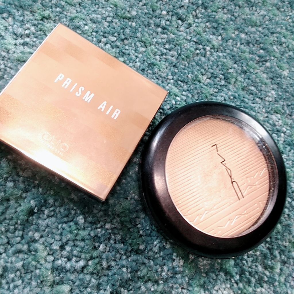 エクストラ ディメンション スキンフィニッシュ/M・A・C/プレストパウダーを使ったクチコミ（2枚目）