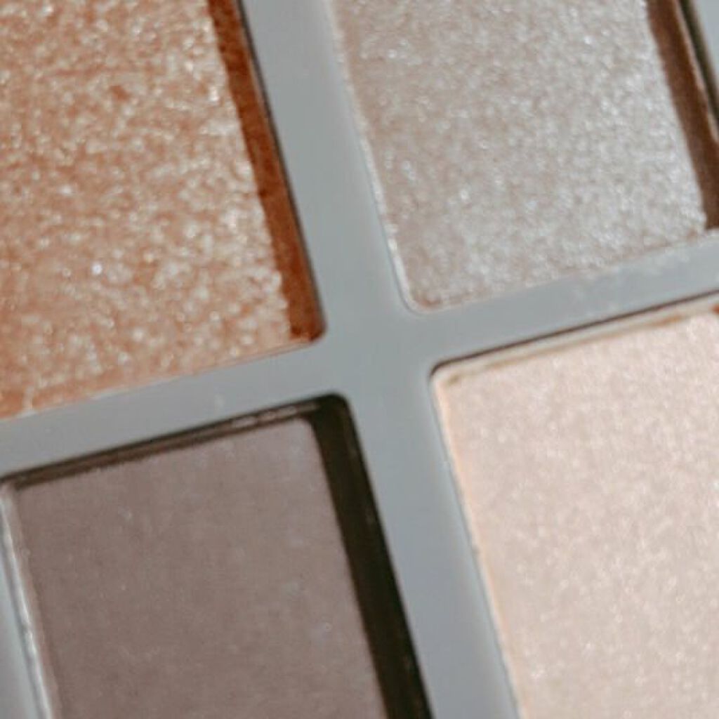 ⚾MIO⚾ on LIPS 「これは、3COINSさんのアイシャドウパレット‼️値段は、50..」(5枚目)