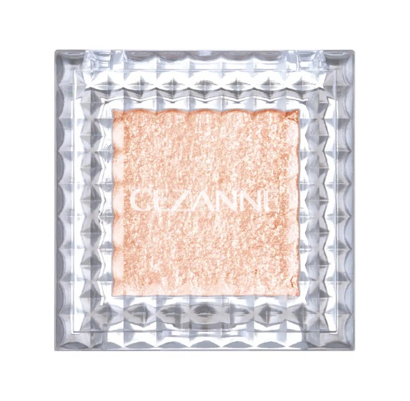シングルシャイニーアイシャドウ/CEZANNE/アイシャドウを使ったクチコミ(1枚目)