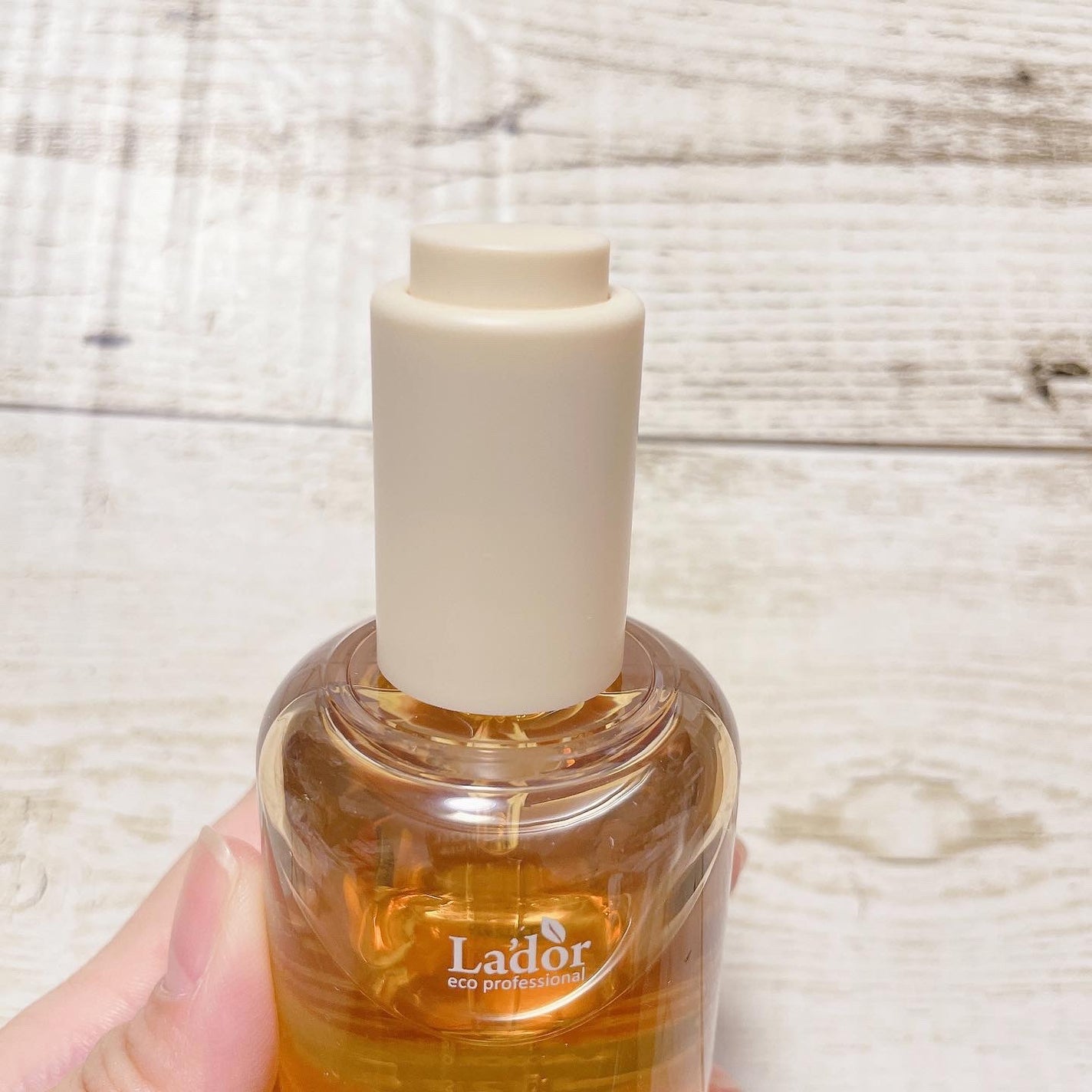 ポリッシュオイル_ホワイトユズ/La'dor/ヘアオイルを使ったクチコミ(3枚目)