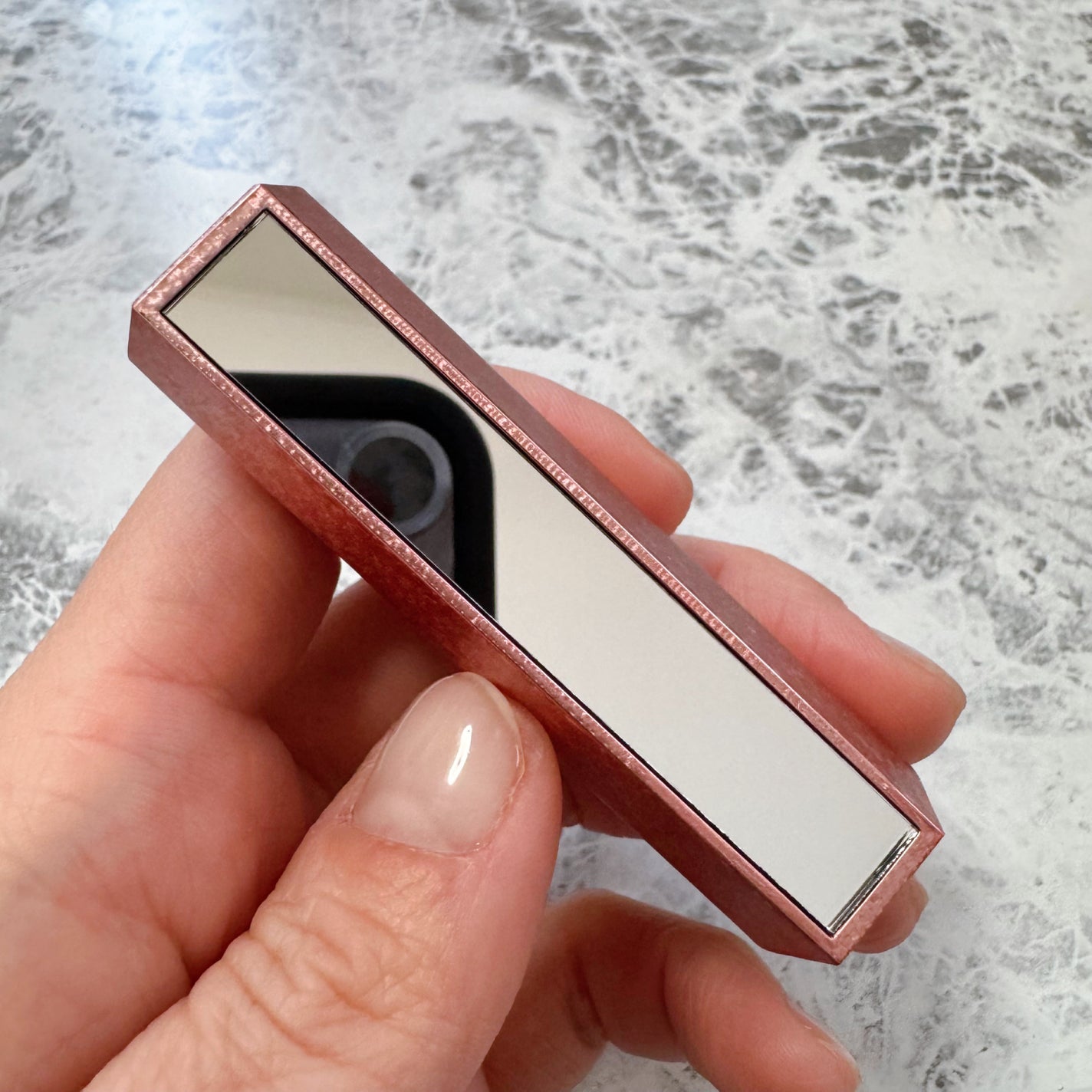 フラワーリップ 日本限定ピンクゴールドモデル/Kailijumei/口紅を使ったクチコミ(6枚目)