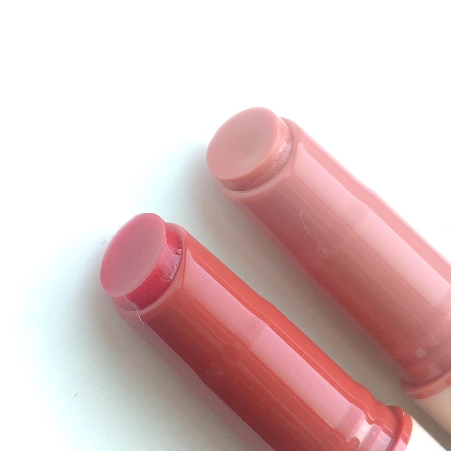 ハニーメルティングリップ 04 ザクロサワー/ネイチャーリパブリック/口紅を使ったクチコミ（3枚目）