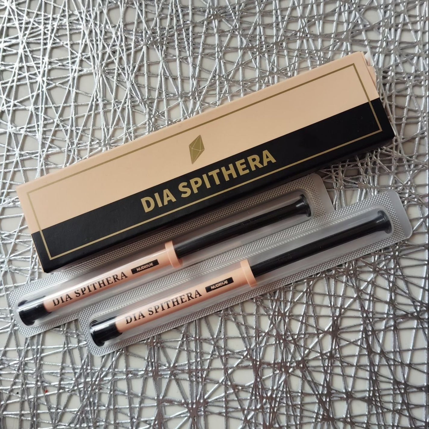 ダイヤスピキュール/NUDIQUE/美容液を使ったクチコミ(1枚目)