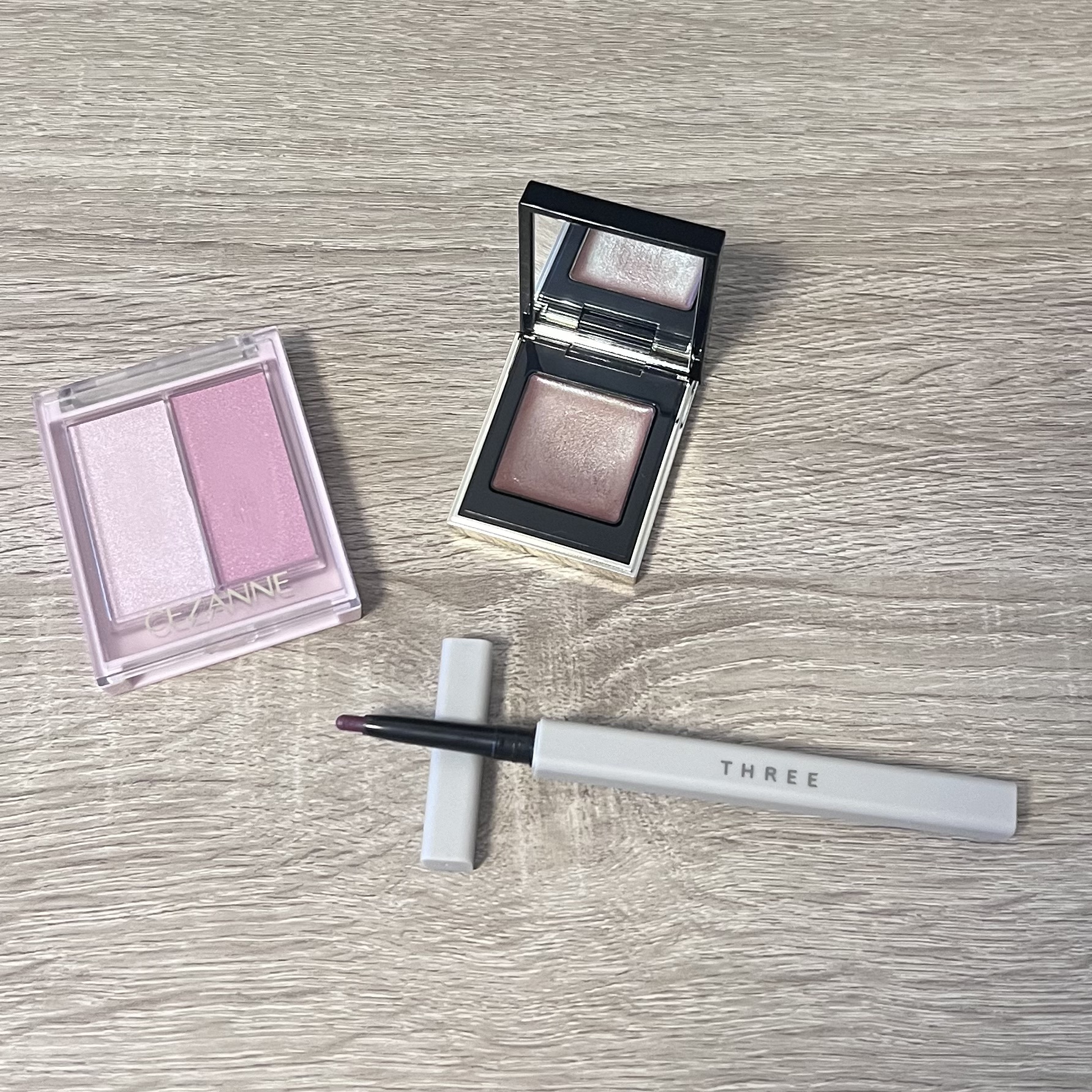 トーン タッチ アイズ/SUQQU/単色アイシャドウを使ったクチコミ（1枚目）