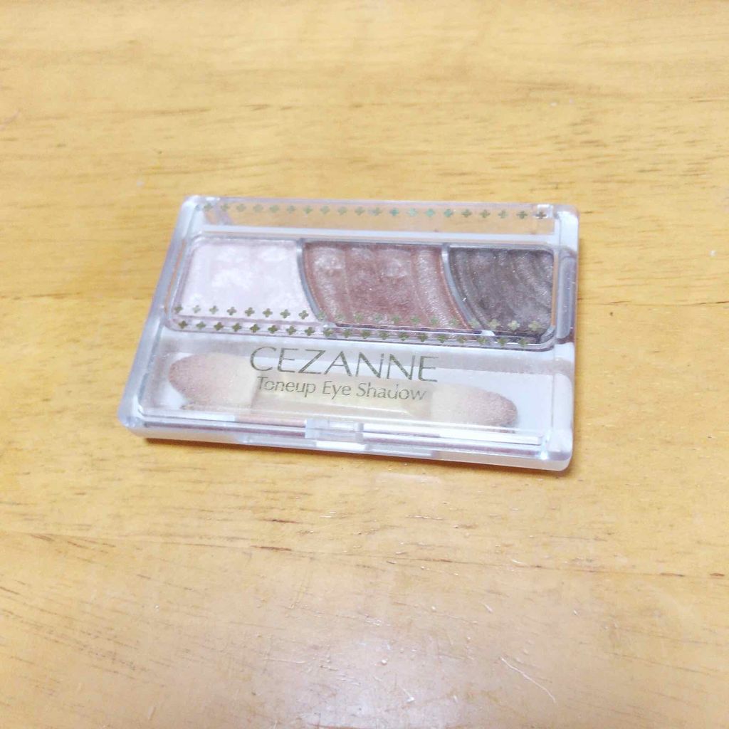 トーンアップアイシャドウ/CEZANNE/アイシャドウパレットを使ったクチコミ（1枚目）
