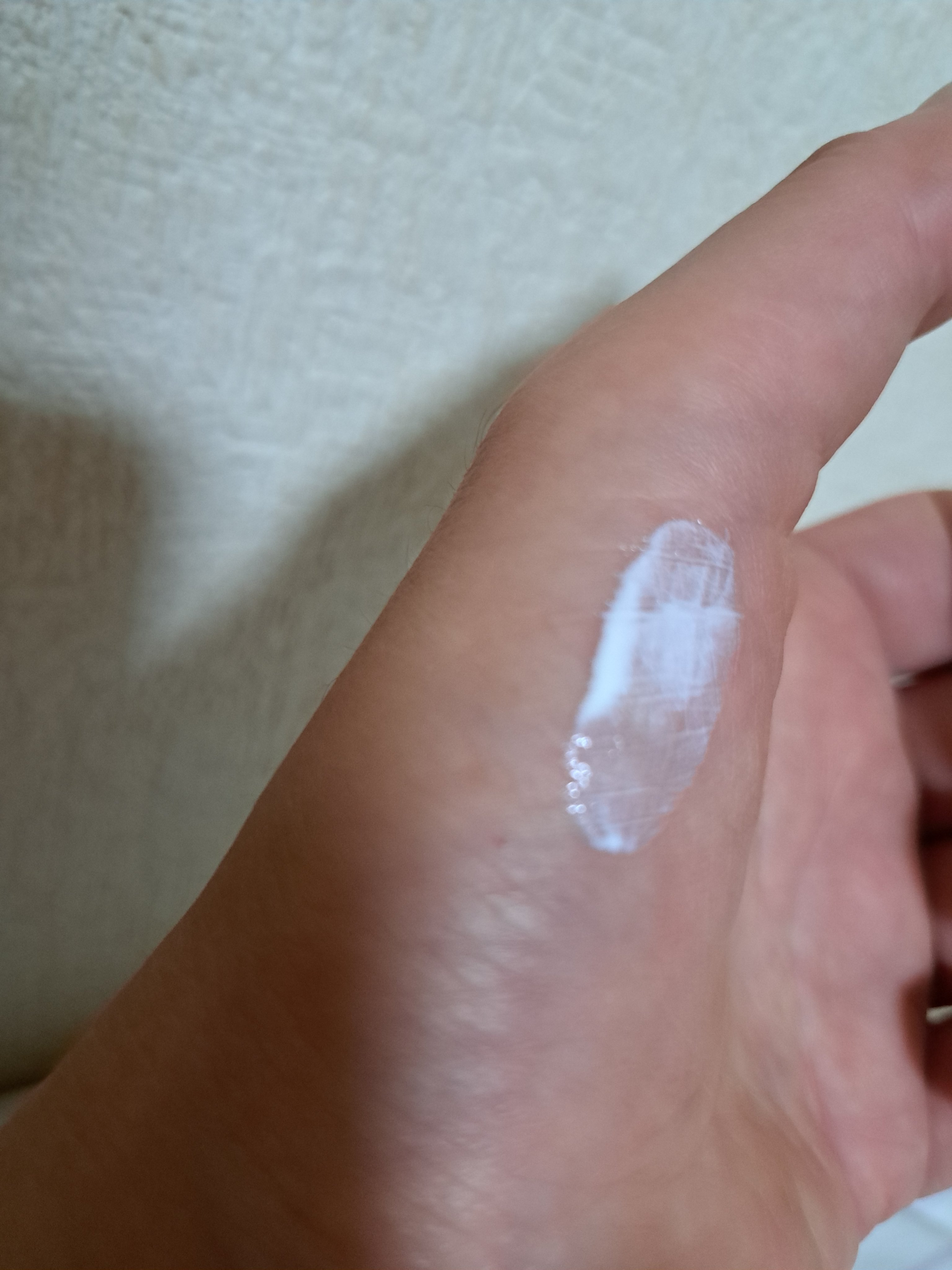 アネッサ　パーフェクトUV　スキンケアジェル　NA/アネッサ/日焼け止めジェルを使ったクチコミ（3枚目）