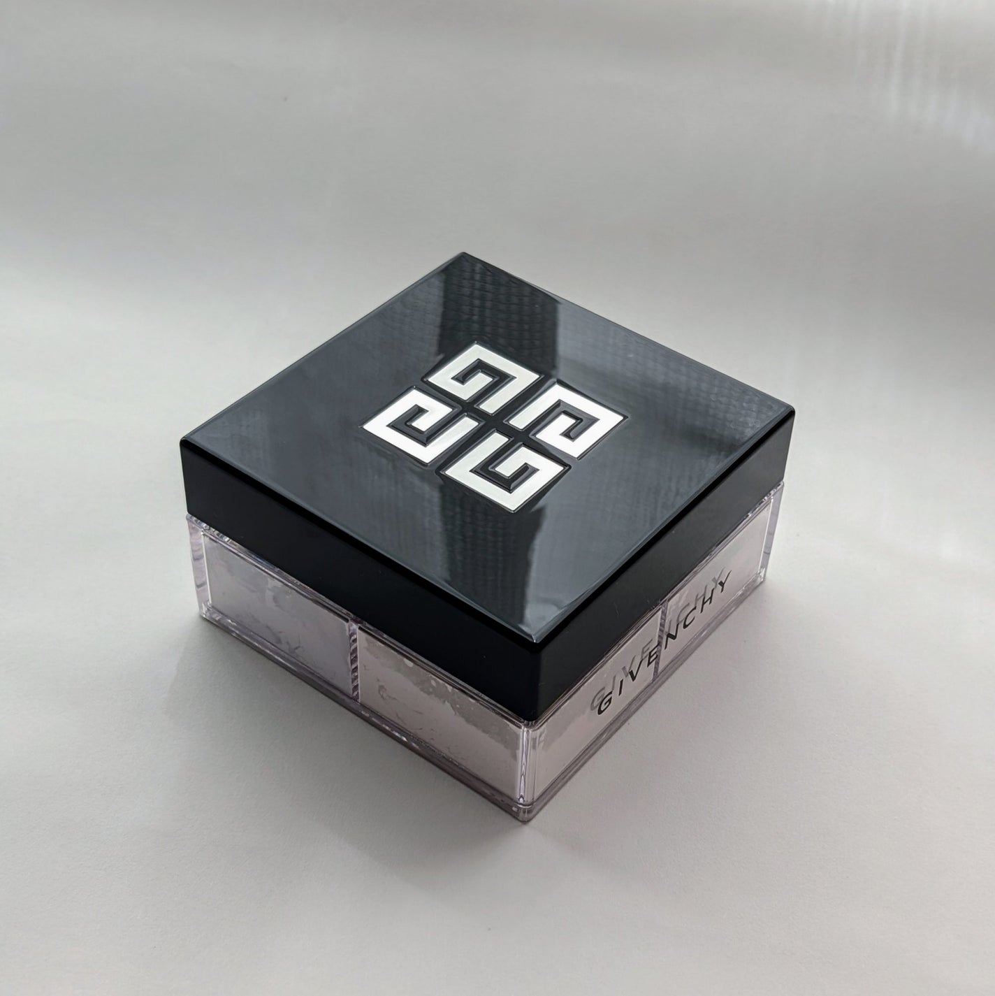 プリズム・リーブル/GIVENCHY/ルースパウダーを使ったクチコミ(6枚目)