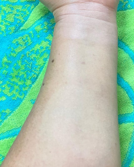 リズムカラーウェア 01 チャーミング/TWANY/化粧下地を使ったクチコミ(2枚目)