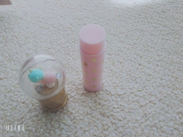 ぷりん on LIPS 「キキララの激可愛リップ💄可愛すぎてやばいですけど笑私はコンビニ..」（3枚目）