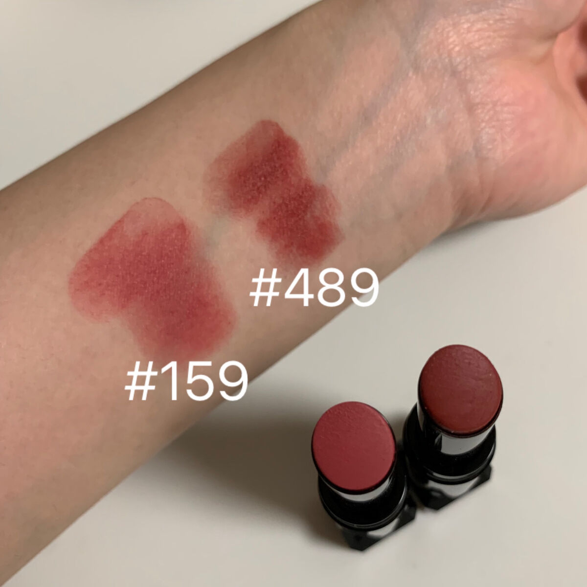 センシュアルパウダーマットリップスティック/HERA/口紅を使ったクチコミ（2枚目）