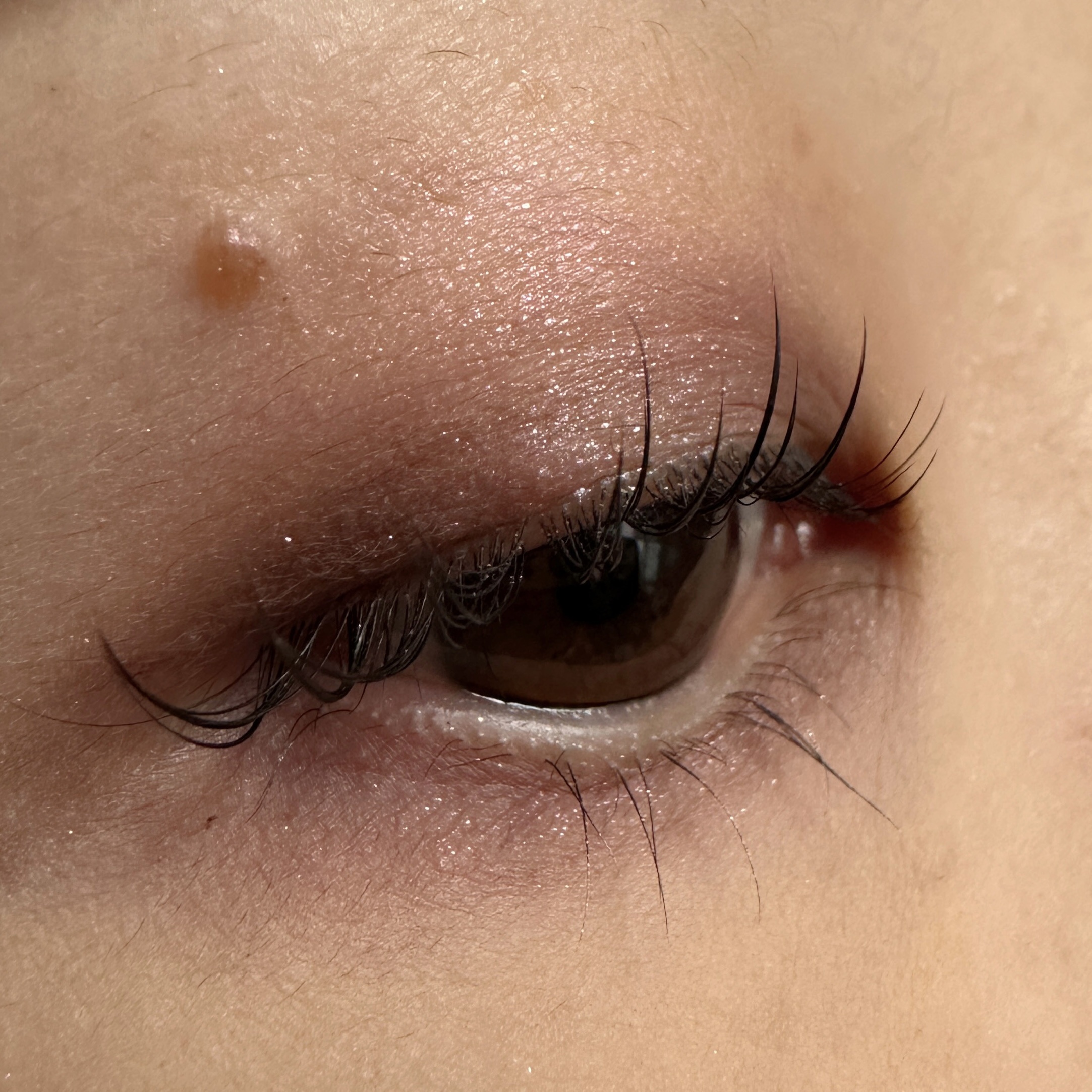 リキッドアイライナー ビジューグリッターエディション/ラブ・ライナー/リキッドアイライナーを使ったクチコミ（3枚目）