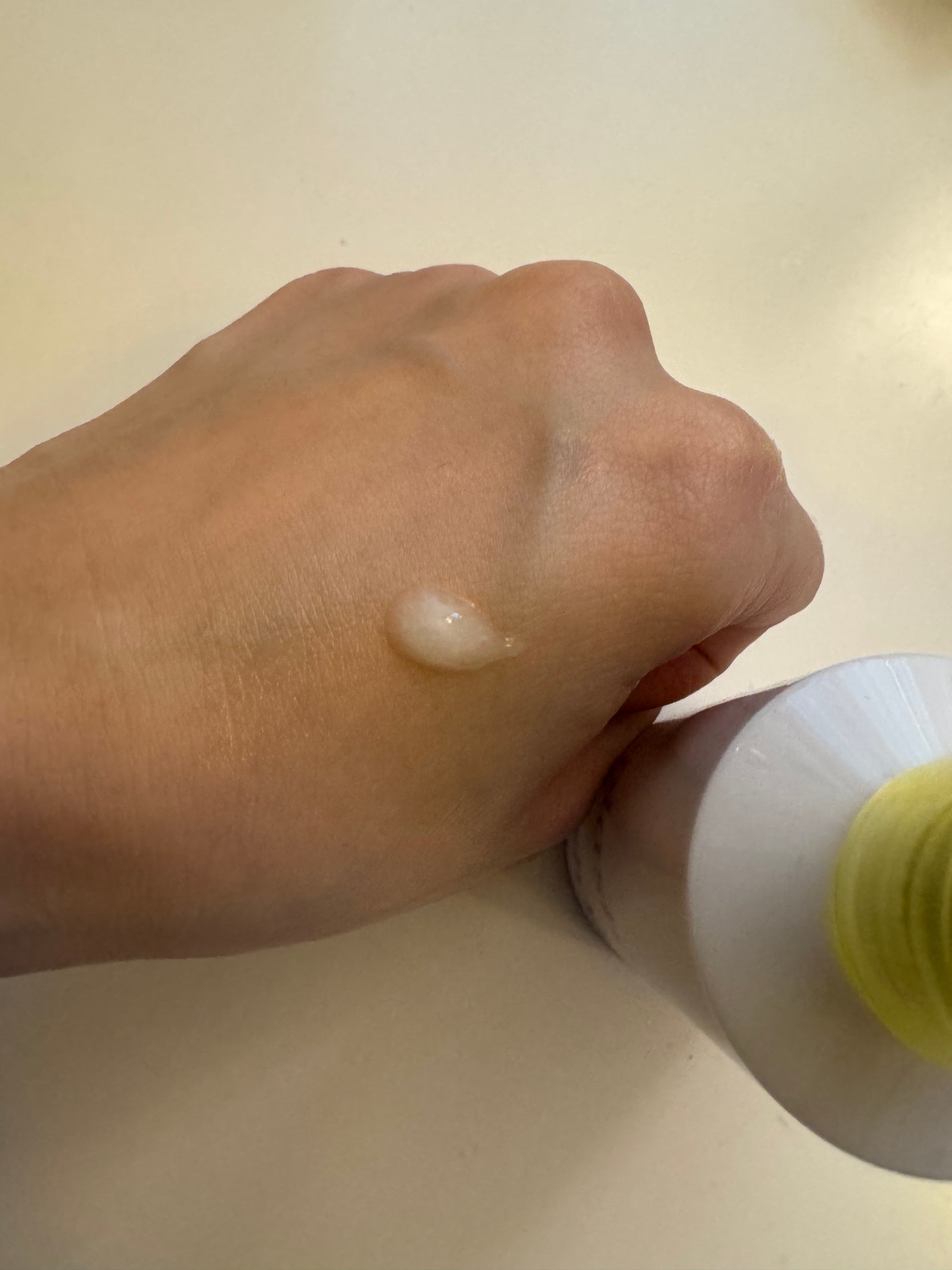 エスポア ウォータースプラッシュサンセラム/espoir/日焼け止めクリームを使ったクチコミ(2枚目)