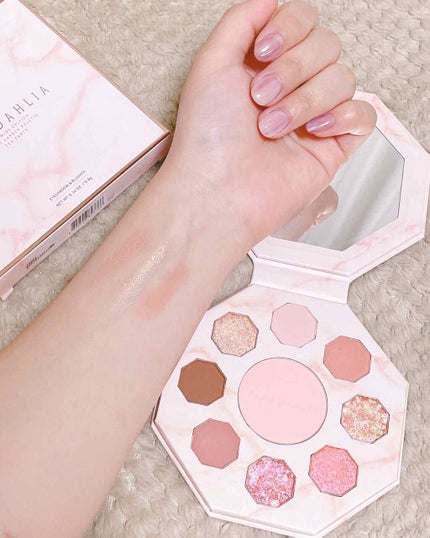 ブルーミング エディション シークレット ガーデン パレット/DEAR DAHLIA/アイシャドウパレットを使ったクチコミ(1枚目)