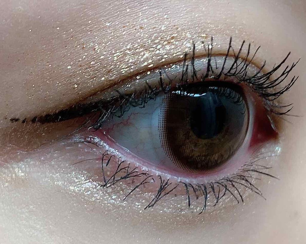 セルフィーフィックスピグメント 03 ピンナップ/Witch's Pouch/単色アイシャドウを使ったクチコミ（3枚目）