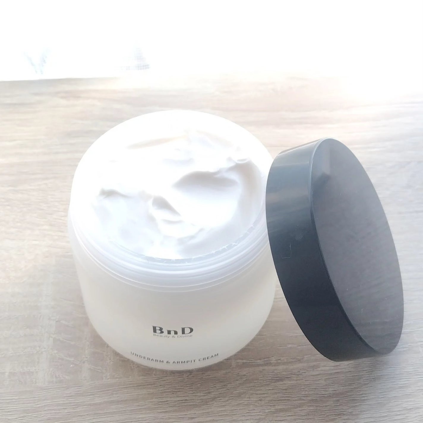 BnDアンダーアームクリーム(ボディクリーム)/BnD/デリケートゾーンケアを使ったクチコミ(2枚目)