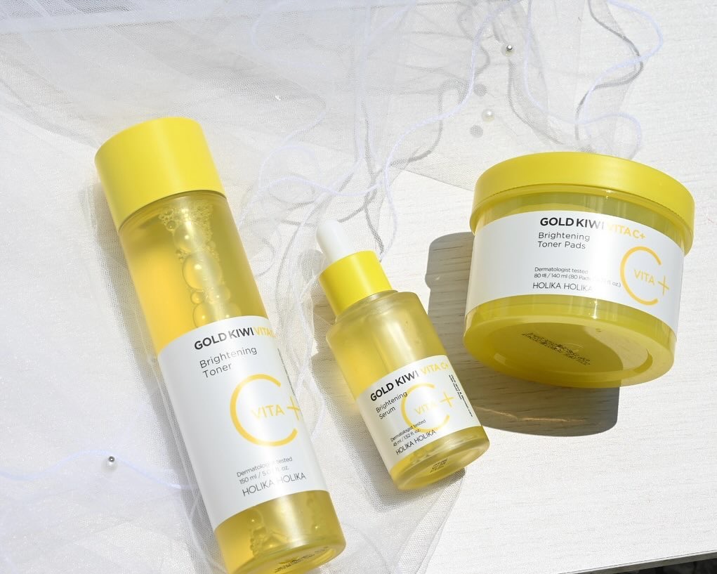 ゴールドキウイビタC+ブライトニングトナー企画セット/HOLIKA HOLIKA/化粧水を使ったクチコミ（1枚目）