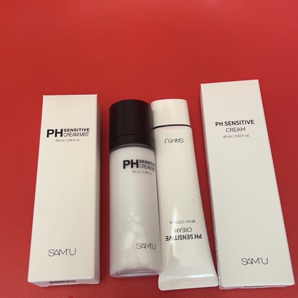 韓国国内でもベストセラーな
保湿クリームが
チューブ型になってさらに
使いやすくリニューアル♡
持ち運びにも良いクリーム！
【使った商品】
SAM'U　PHセンシティブクリームミスト
SAM'U　PHセンシティブクリーム
【商品の特徴】
こ