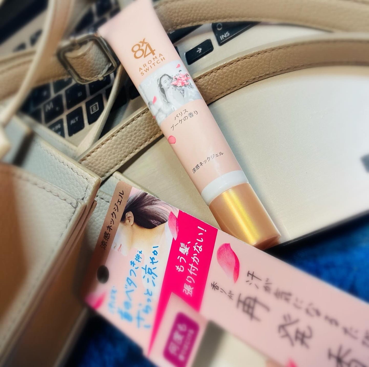 8x4 アロマスイッチ 涼感ネックジェル パリスブーケの香り/8x4/デオドラント・制汗剤を使ったクチコミ(4枚目)