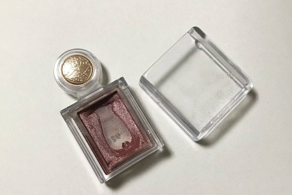 シャドーカスタマイズ/MAJOLICA MAJORCA/単色アイシャドウを使ったクチコミ（1枚目）