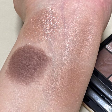 クチュール ミニ クラッチ/YVES SAINT LAURENT BEAUTE/アイシャドウパレットを使ったクチコミ(4枚目)