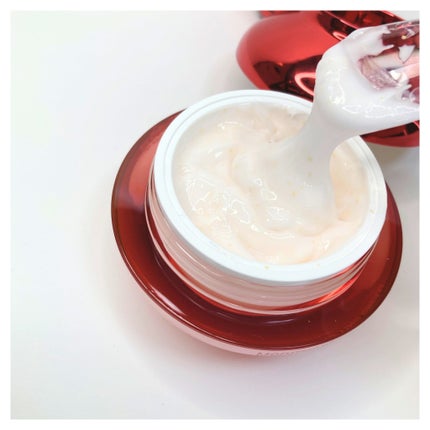 シューマジゴールド糸リフティングクリーム+EMS美顔器/MEDITHERAPY/フェイスクリームを使ったクチコミ(4枚目)