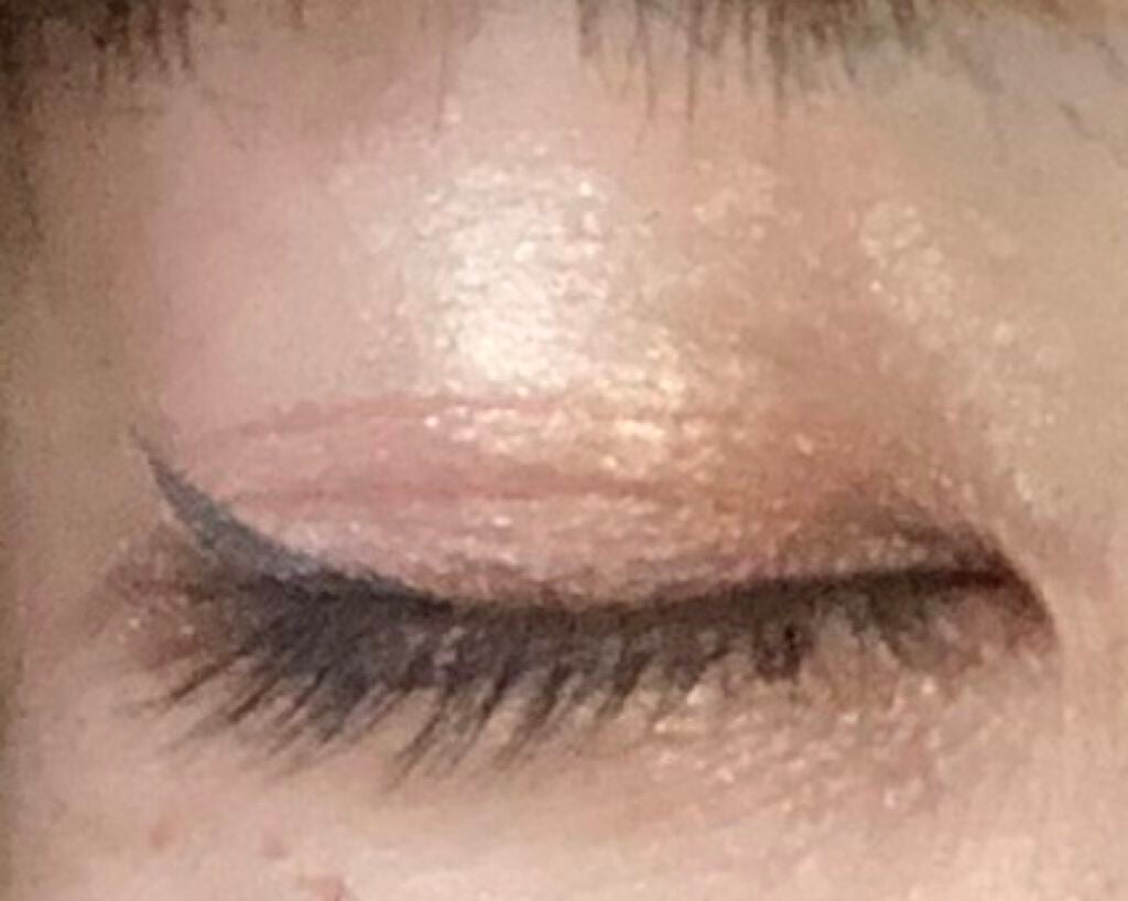 トーンアップアイシャドウ/CEZANNE/アイシャドウパレットを使ったクチコミ(3枚目)