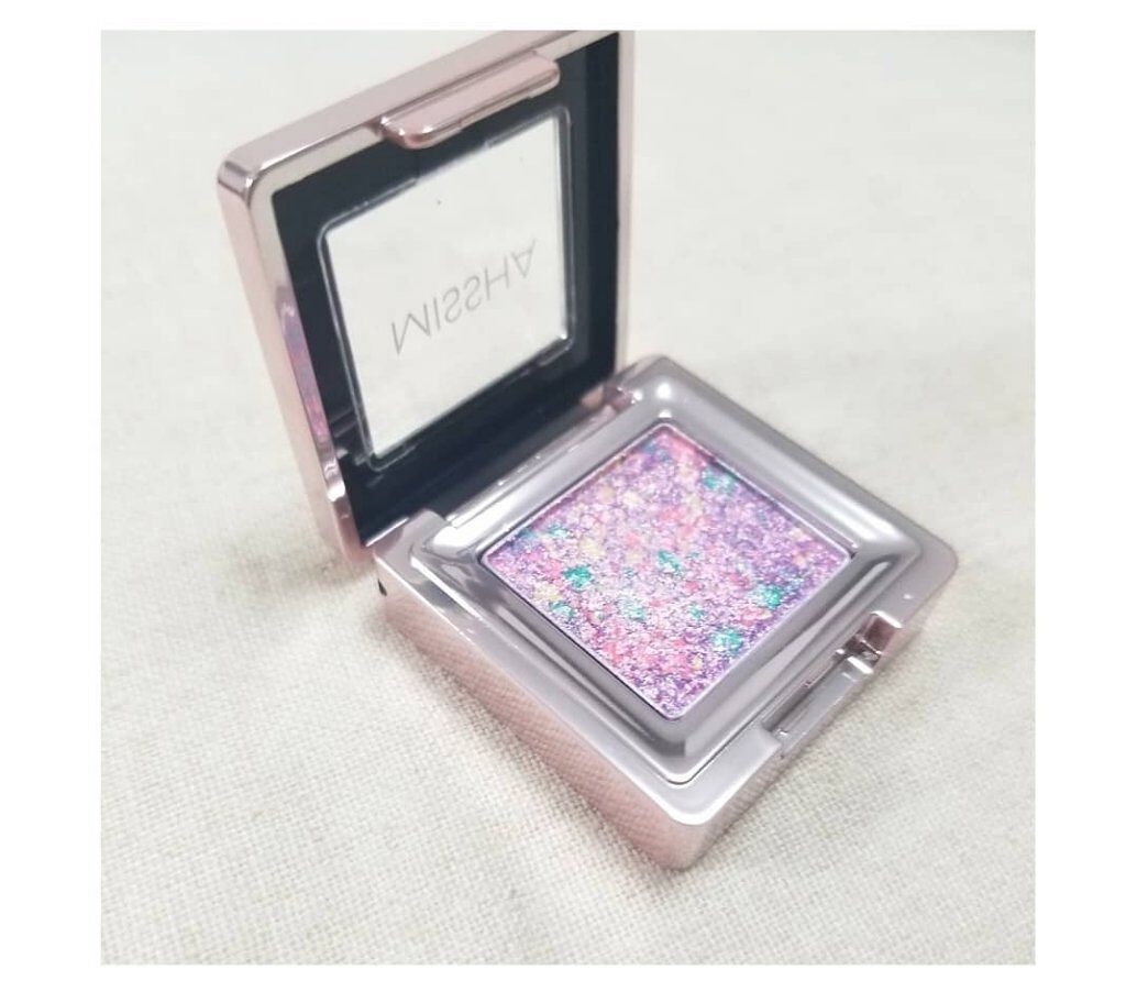 グリッタープリズム シャドウ/MISSHA/グリッターを使ったクチコミ（1枚目）