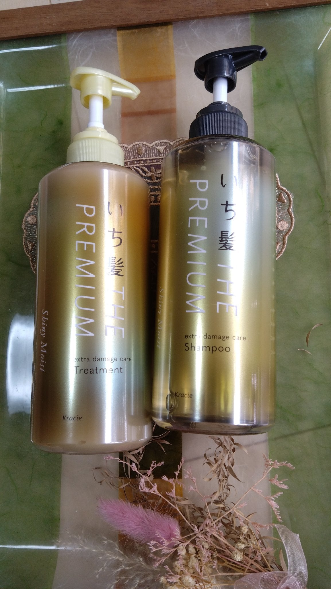 THE PREMIUM エクストラダメージケアシャンプー/トリートメント(シャイニーモイスト)/いち髪/市販シャンプーを使ったクチコミ(1枚目)