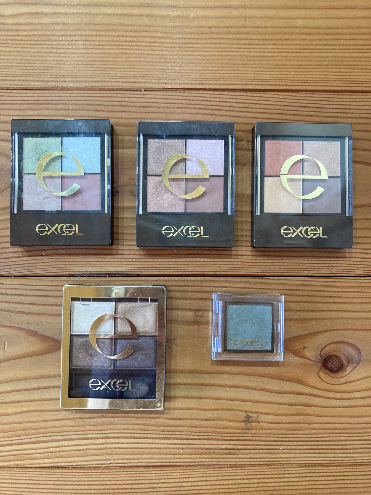 スキニーリッチシャドウ/excel/アイシャドウパレットを使ったクチコミ(2枚目)