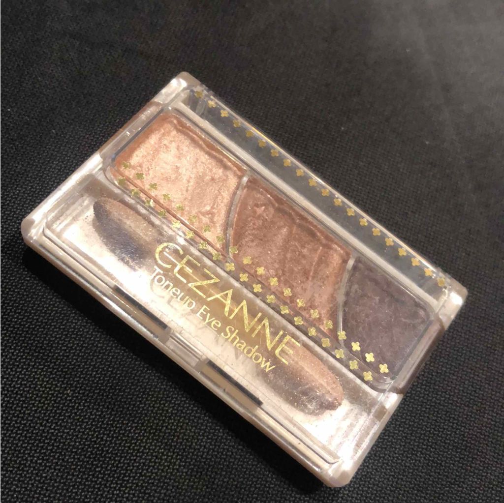 トーンアップアイシャドウ/CEZANNE/アイシャドウパレットを使ったクチコミ(2枚目)