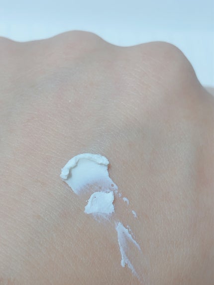 キャンメイク ポアレスエアリーベースのクチコミ「毛穴撲滅‼️スフレみたいなコスメ‼️
🎀。・゚♡゚・。🎀。・゚♡゚・。🎀 。・゚♡゚・。🎀.....」(3枚目)