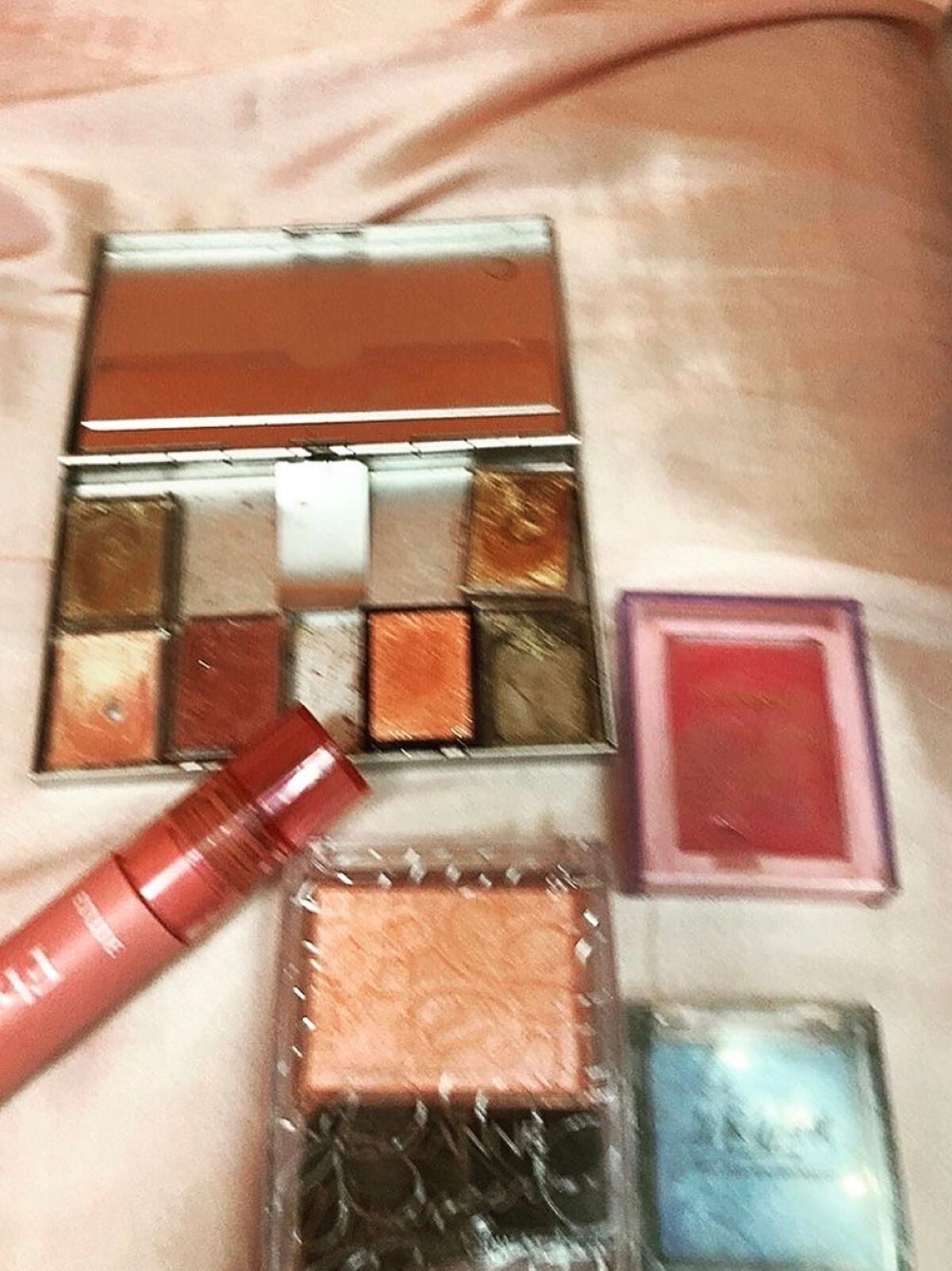 UR GLAM POWDER EYESHADOW/U R GLAM/単色アイシャドウを使ったクチコミ(1枚目)