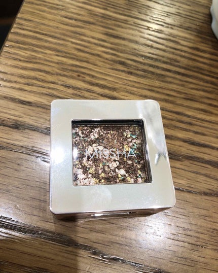 グリッタープリズム シャドウ/MISSHA/グリッターを使ったクチコミ(1枚目)